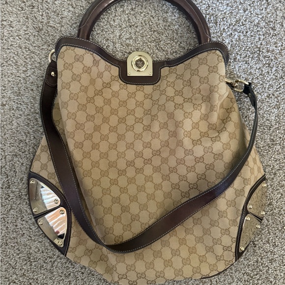 Gucci Tan and Brown Shoulder Bag - Picture 1 of 5